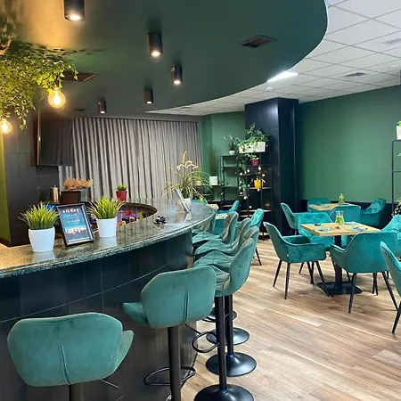 Üdülőközpont Cks *